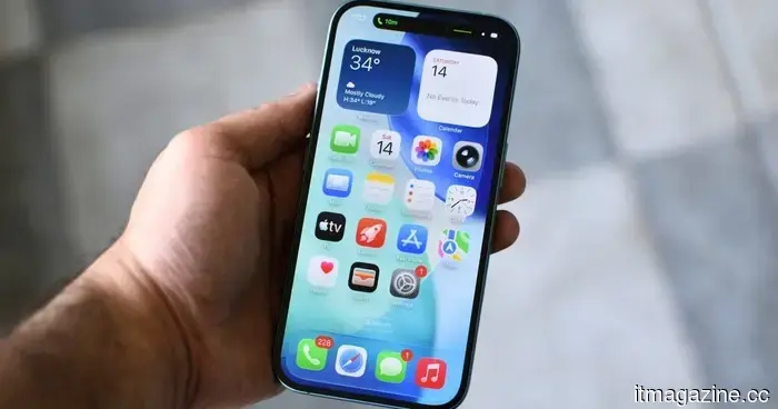 iOS 27 might allow users to select an AI model of their preference for tasks involving text and images.