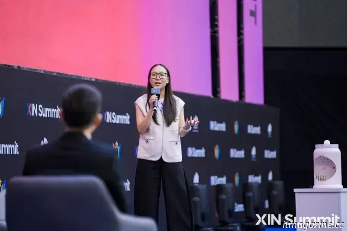 Финансирование на финале First Pitch на саммите XIN: тёплый, ориентированный на ребёнка интерактивный аквариум с ИИ для раннего образования