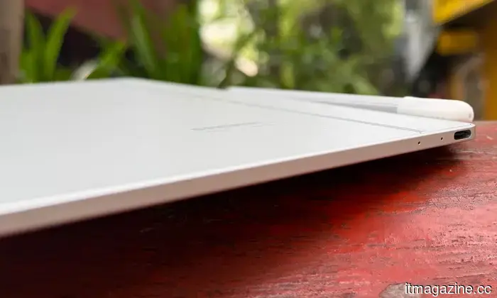 Onyx Boox Note Max review: One year on, I still adore this large e-reader that behaves like a laptop, even though it really isn't.