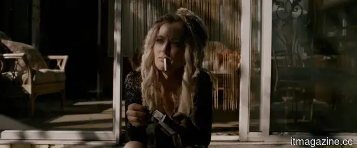 EXCLUSIVE: The Cast and Director of Lockbox Discuss Their Approach to Adapting the Knifepoint Horror Podcast for Film.
