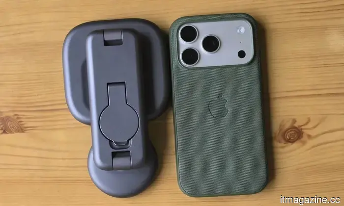 Satechi 3-in-1 Foldable Wireless Charging Stand Qi2 Review: Quick, compact, and my new go-to device